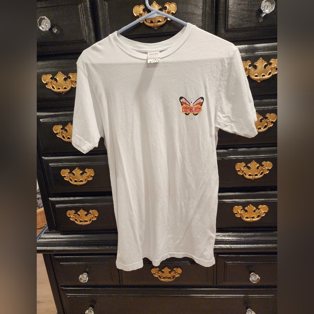 RipNDip Women's medium fitted t shirt. New without tags!